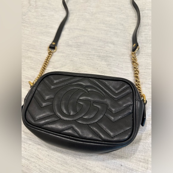 Gucci Marmont Mini Shoulder Bag - Picture 6 of 10